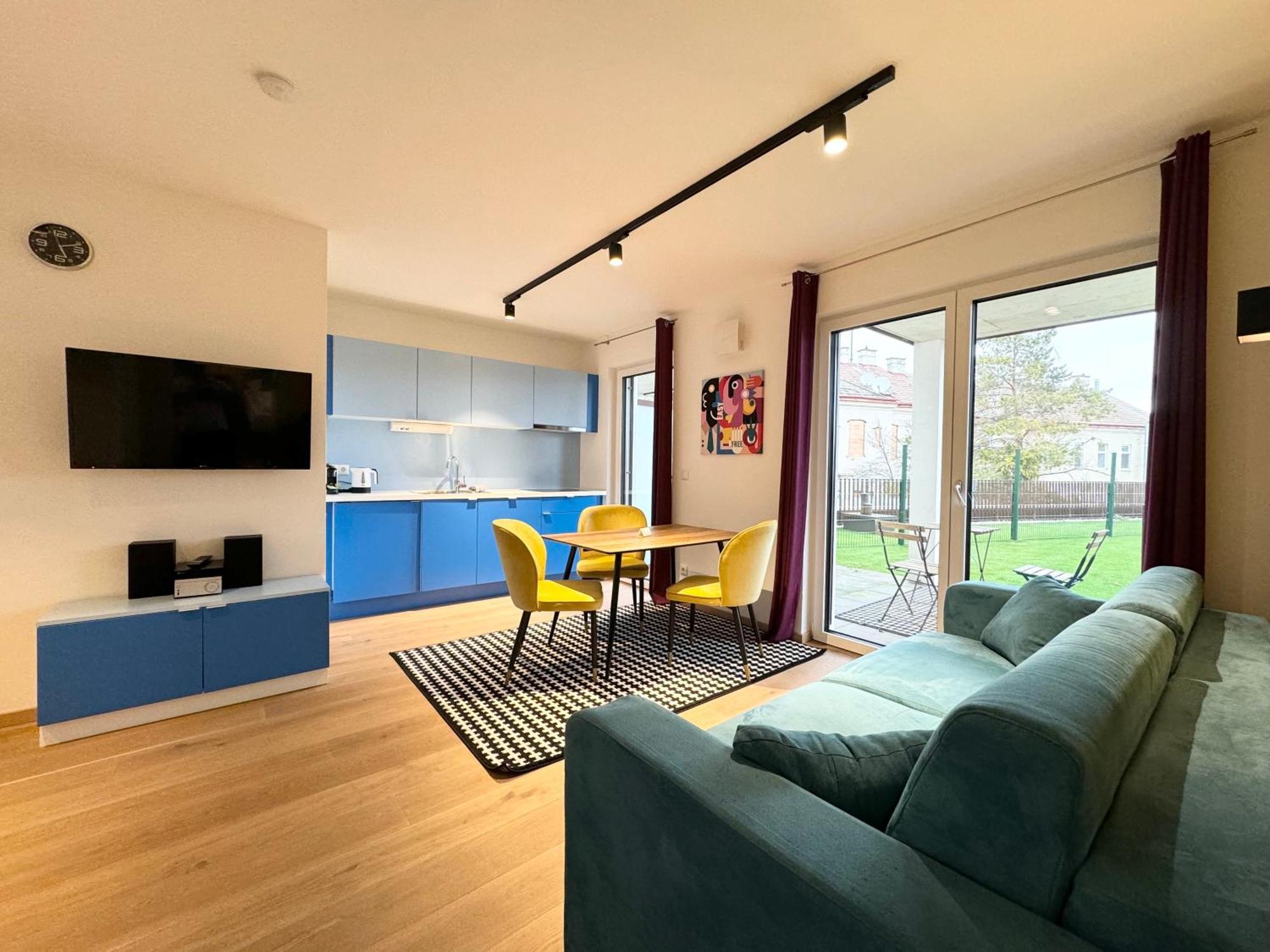 Wohnung Mit Terrasse + Parkplatz Вена Экстерьер фото